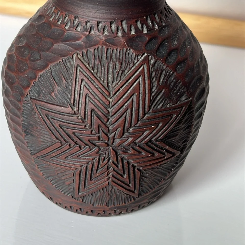 Vintage Kanyehgeh Pottery Six Nations Mohawk Vase Signed JS
